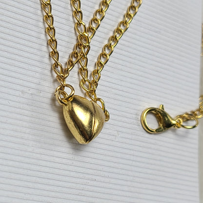 Megnatic Heart Locket ❤️